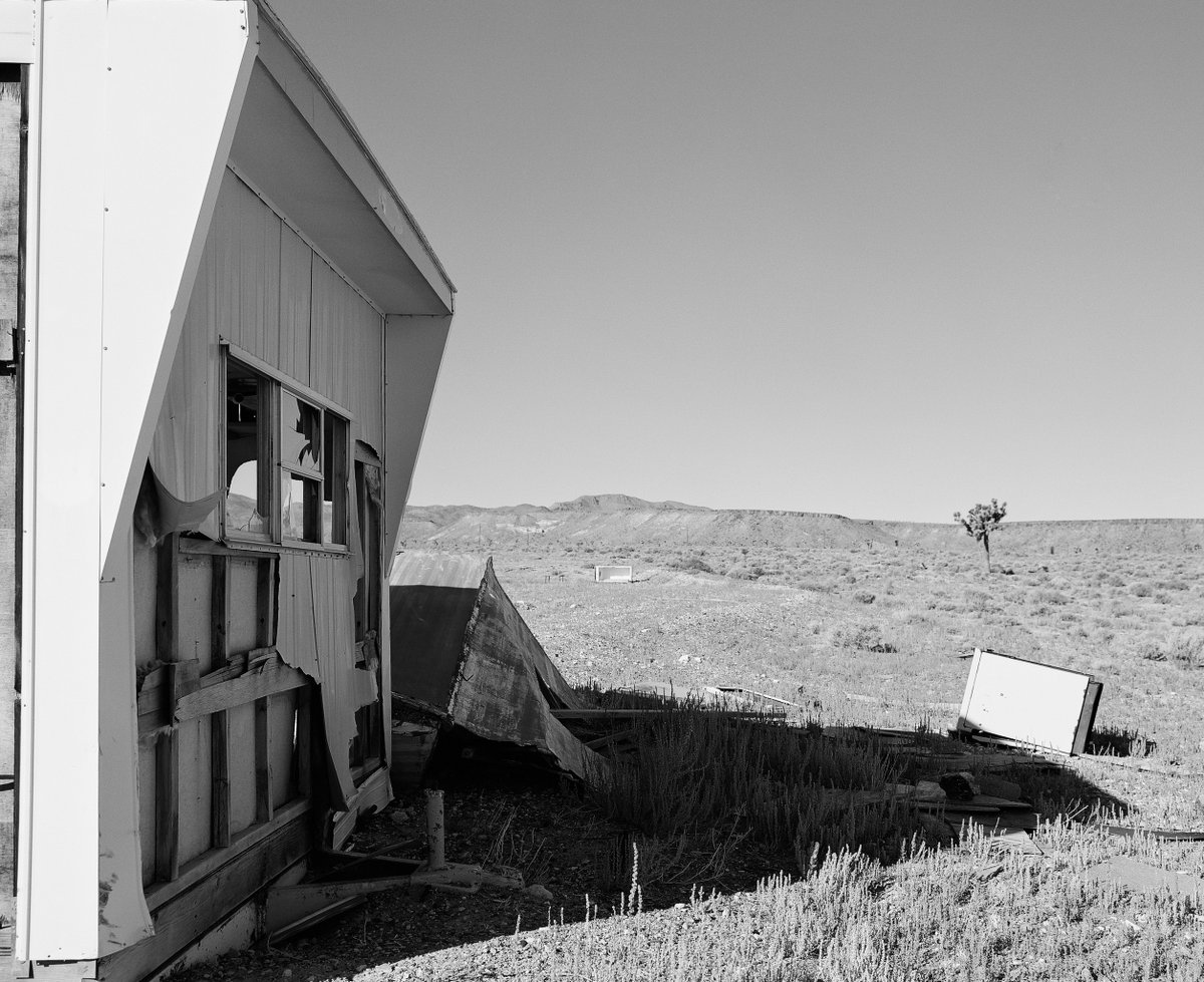 Check out my blog post wix.to/Y08e2Md
#newblogpost
Discover the eerie beauty of an abandoned trailer in the Nevada Desert captured by Benjamin Fargen 📸 Join me on this haunting journey at wix.to/M7k7bIN #Photography #ExploreMore