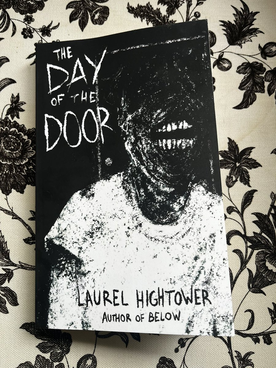 I just devoured Day of the Door by @HightowerLaurel in two sittings. Incredible family trauma-tension a la Hill House and Six Feet Under, with gruesome action, an unforgettable seance and huge payoff. Happy Mother’s Day?