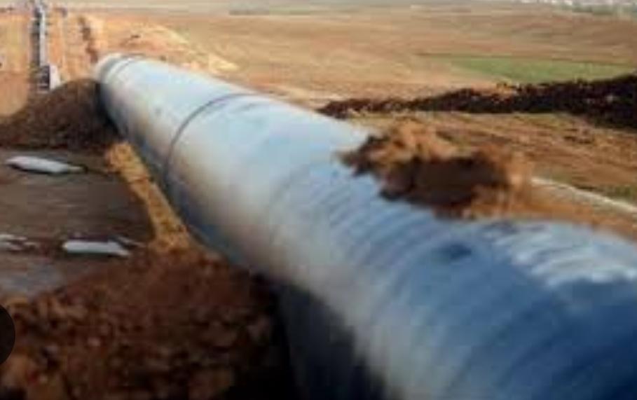 Les travaux de deviation du pipe line du bénin au Togo vont durer 14 mois selon des experts chinois. Que le Bénin s'apprête a subir les conséquences de sa servitude. @gouvbenin @PresidenceBenin le Niger a fait en 9 mois ce que le Bénin ne peut pas faire en 50 ans. Vive le 🇳🇪🇳🇪