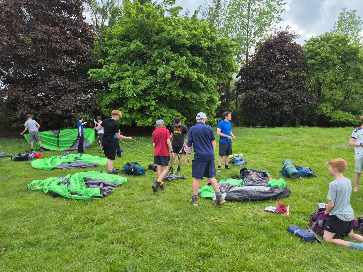 CoombeBoysNews's tweet photo. What an amazing weekend for our Year 9 boys to undertake their @DofE Bronze expeditions π. Everyone is having a brilliant time! #CBSEnrichedExperiences #CBSDrivingAmbition https://t.co/zuwNfsyq99