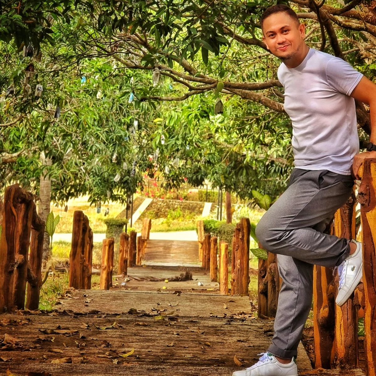 Mangoes and Me. #fatimafarmresort #guimaras #manggahan #manggahanfestival2024 #manggahan2024 #selfie #pinoy #pinoyfitness