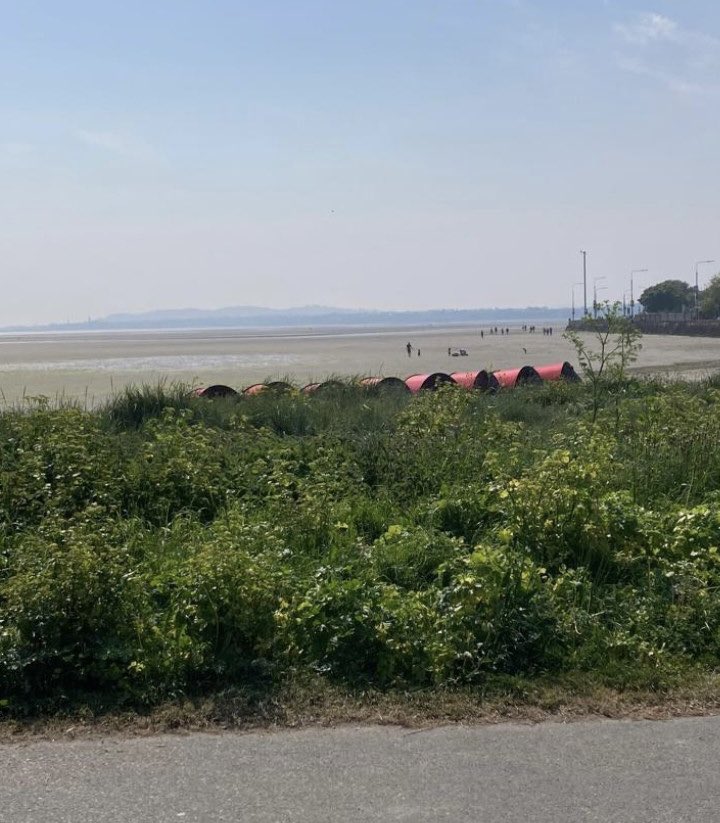 ❌BREAKING❌ - Please share A number of migrants have set up camp with their tents in Dublin 4 on Sandymount beach 😳 The govt appear to just be moving them from one area to the next 🤬 Follow us for video updates and share 🔄 #IrelandBelongsToTheIrish