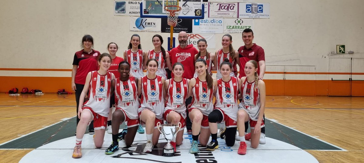 Después de la victoria de hoy de las cadetes #OpticaTroconizAraba frente a @iraurgisb (48-41) nuestras chicas se han proclamado campeonas del Campeonato Vasco-Navarro-Riojano!🤩 Estamos muy orgullosas de vosotras por la temporada que estáis haciendo, sois increíbles!🤘🏻