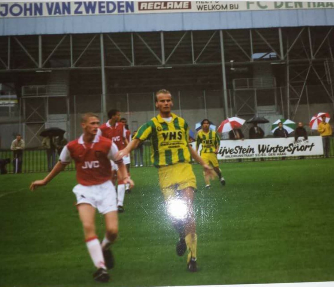 Toepie vs Arsenal.....

Heel heel lang geleden, Internationaal Jeugdtoenooi van FCDH, denk ergens 1996 of 1997