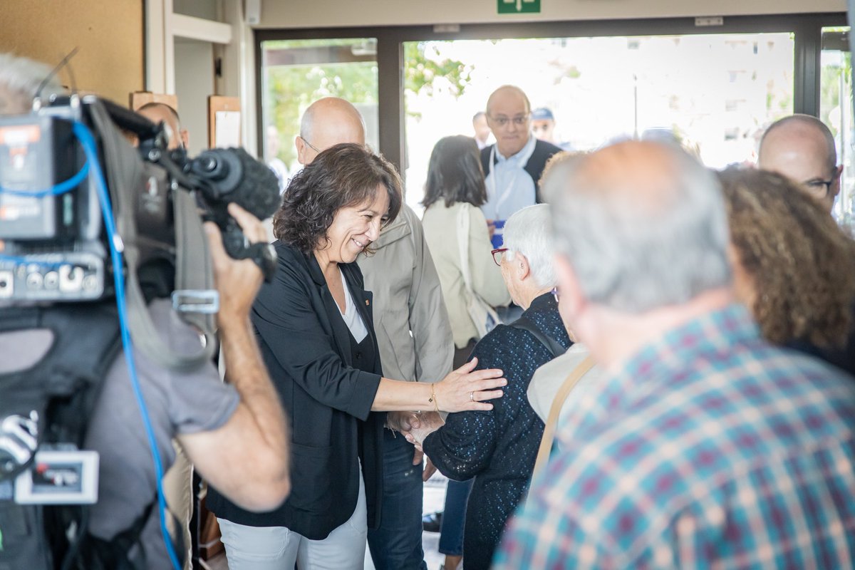 Avui escollim el Parlament i el Govern que incidiran sobre el dia a dia de tots els catalans i sobre el futur nacional de Catalunya. Per tot el que està en joc, avui, votem pensant en Catalunya. Bona jornada electoral!