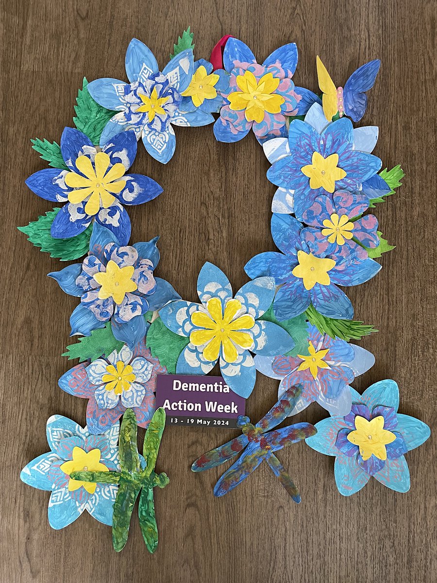 A week of @creativemojo #DementiaActionWeek projects, our homes are going to be filled with fabulous #ForgetMeNots, This beautiful display has been created by the residents at @Trinity_LodgeCH #Coventry. The residents had a great morning painting & stencilling🌸@AnchorLaterLife