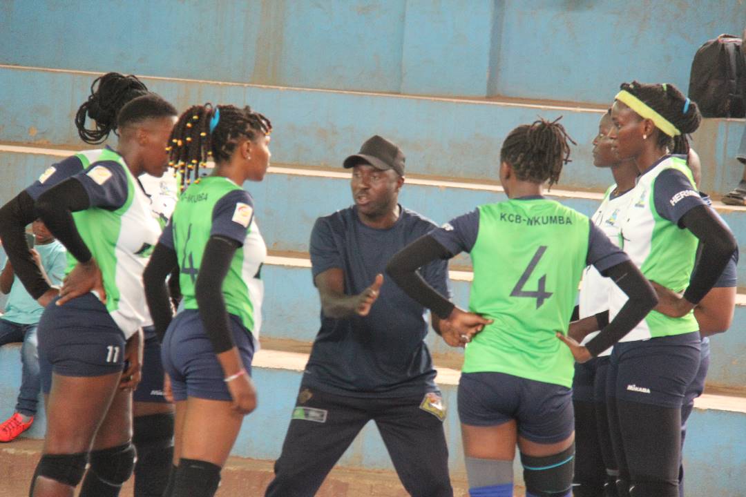 #PLAYOFFS @KCCAVolleyball The defending champions have been eliminated by @KCBNkumbavc advance to Finals