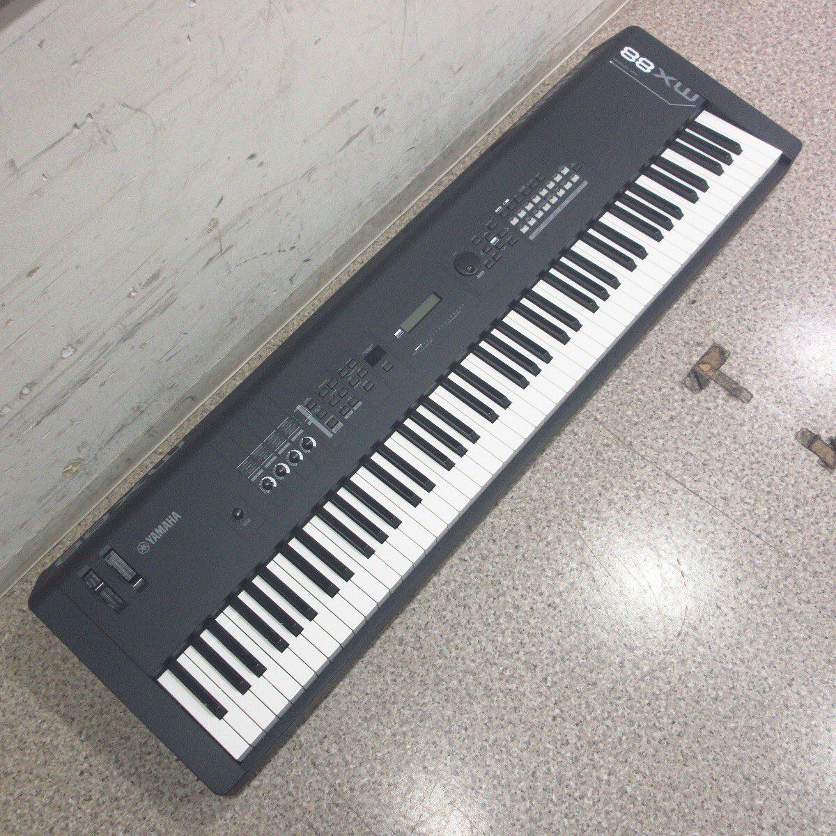 YAMAHA ヤマハ / MX88(スタンド&ペダルセット)シンセサイザー YAMAHA ヤマハ / MX88(スタンド&ペダルセット)シンセサイザー