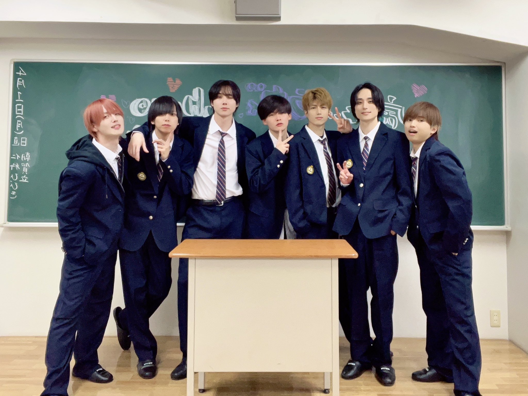 ReLIT 制服ハピカ