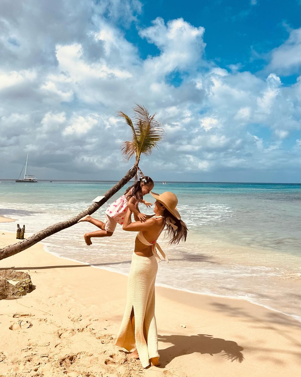 Making memories under the Caribbean sun with the ones who matter most is what vacationing in Barbados is all about.🌴🌊 📸: @christinechobeauty, thanks for sharing! #VisitBarbados #LoveBarbados #MyBarbados #HappyMothersDay