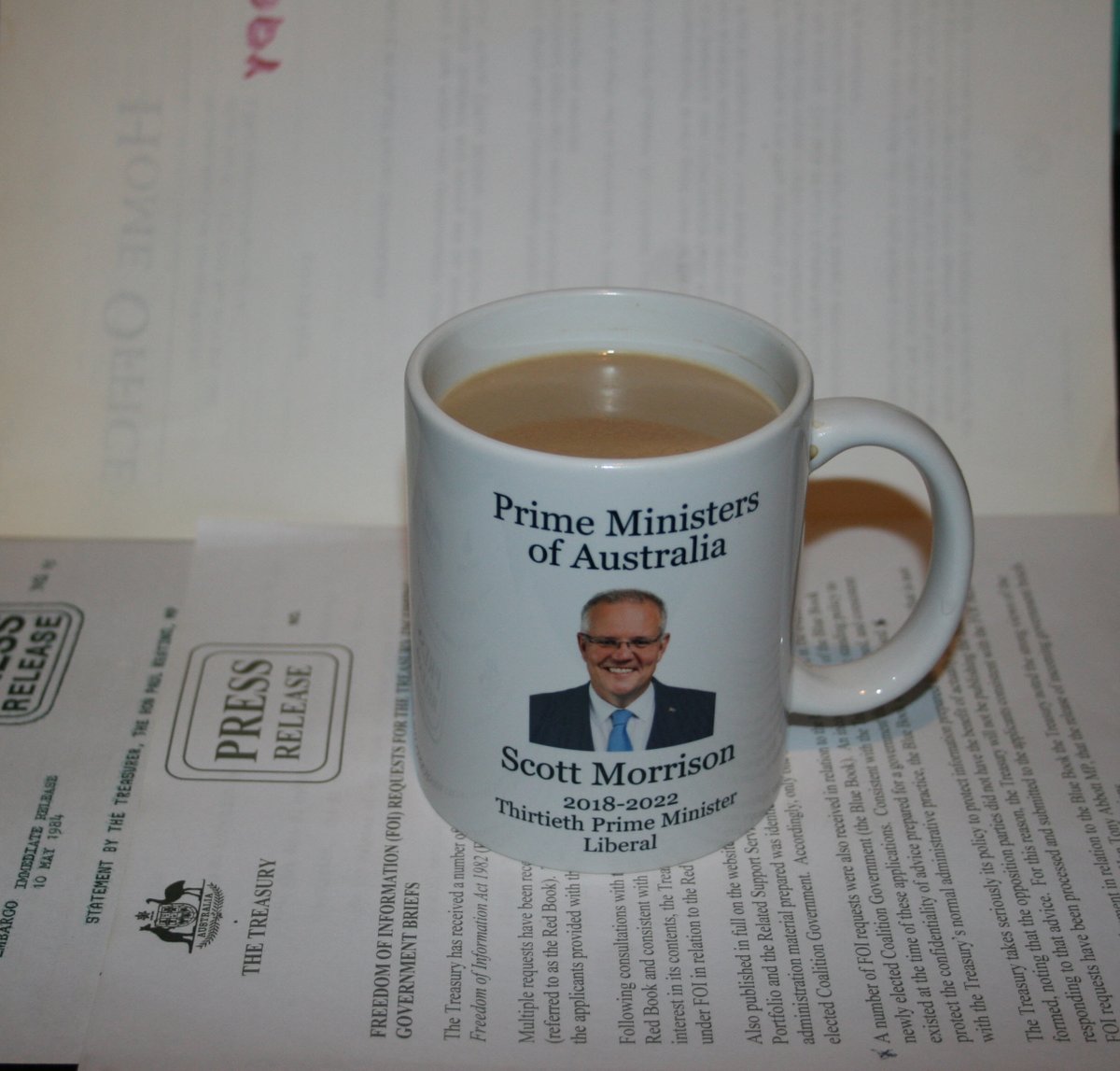 #PMLive #AusPol 🇦🇺It was a flying visit on Saturday to @ParlHouseCBR Just managed to get the latest goodies on offer at The Shop. I have three more of these Mugs. I'll provide a prize of an 1878 Sovereign to anyone that guesses correctly as to who the other three are.