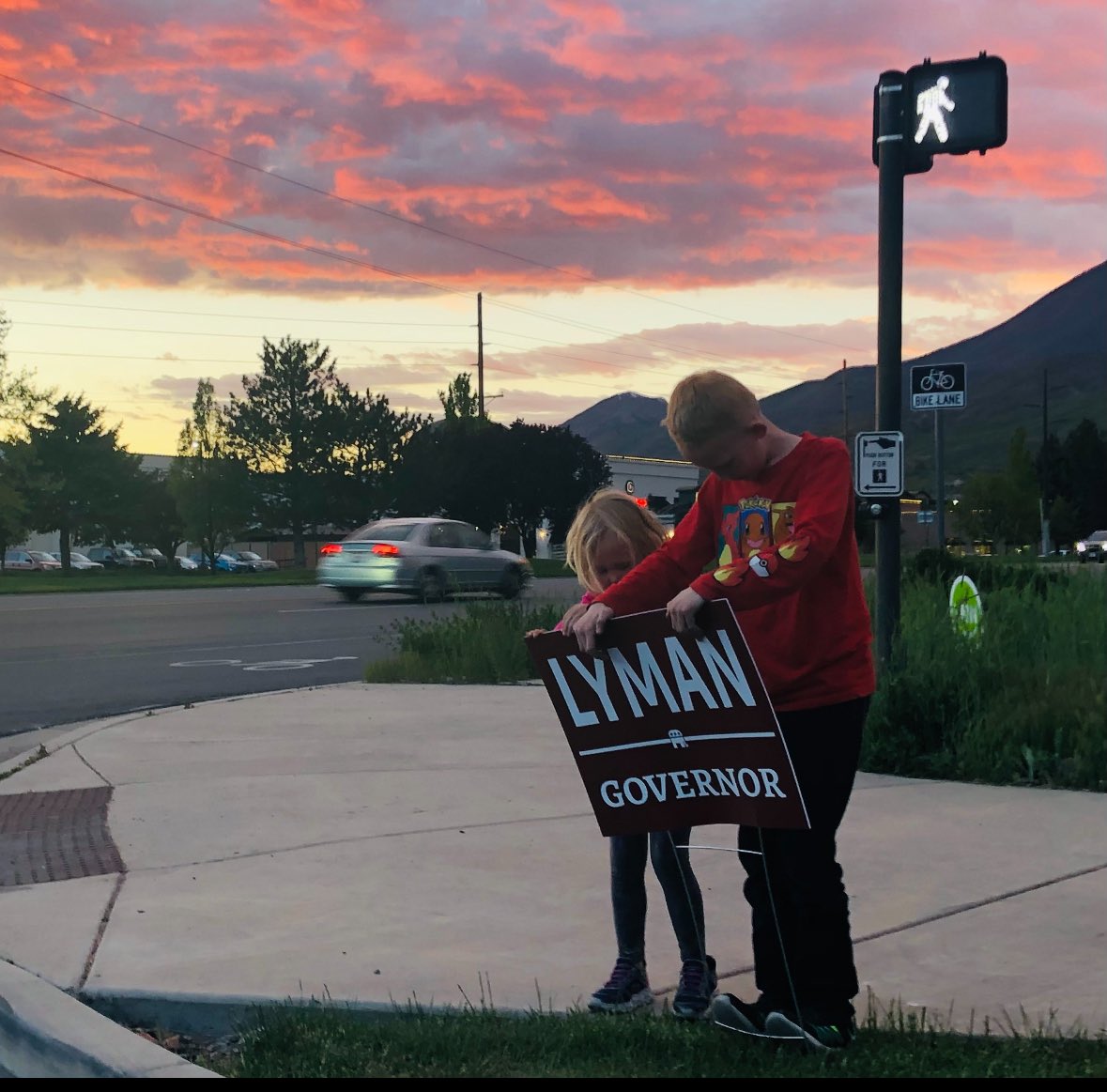 Utah’s rising generation is ready for better roads ahead. 
#utpol
#Lymanforgovernor