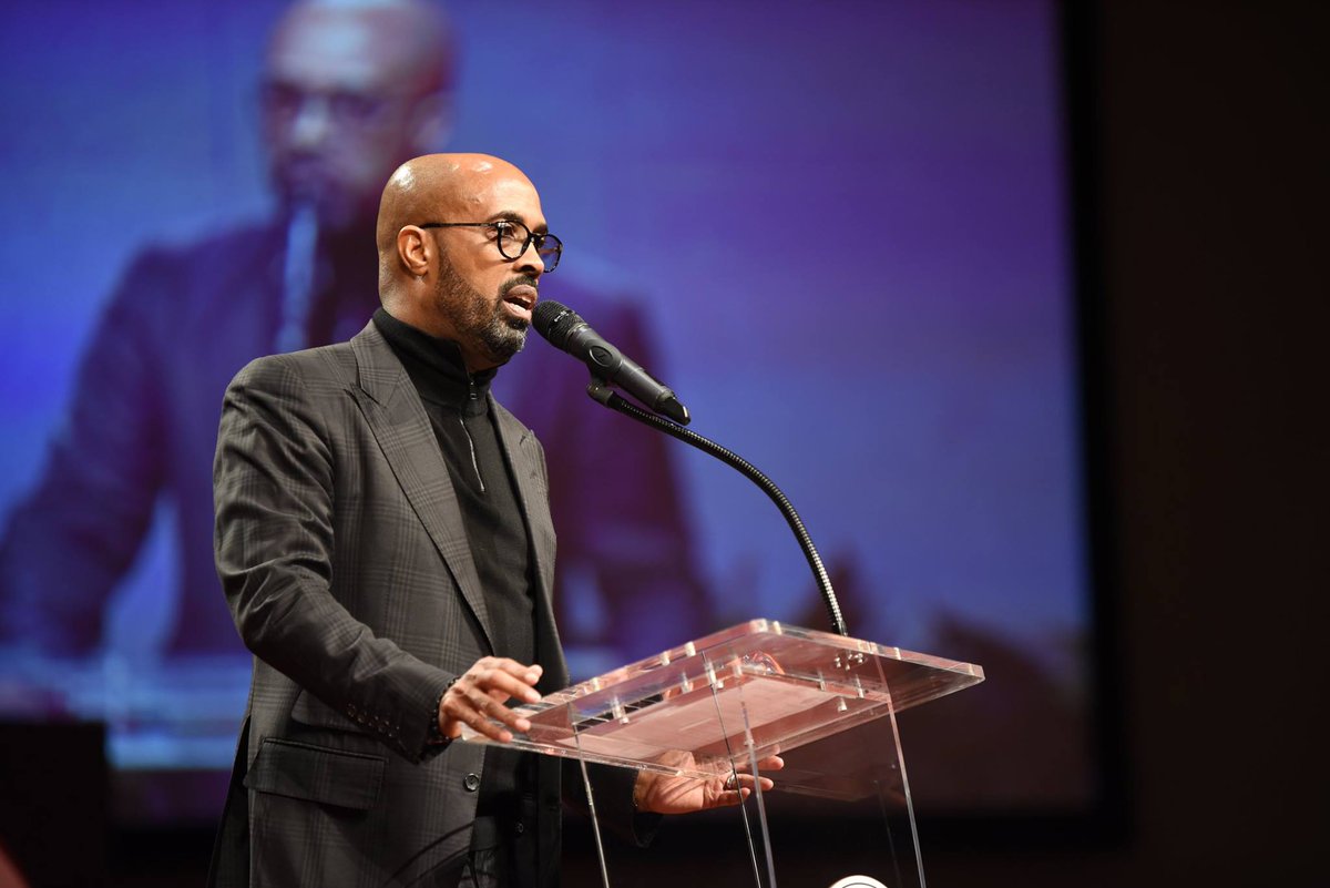 Delve into a reflection on #Leadership & the future of #BlackEmpowerment in this poignant commentary. Explore the lessons learned from Rev. Frederick Haynes III's brief tenure at #RainbowPUSH & the imperative of transgenerational movement building.

miamitimesonline.com/opinion/why-su…