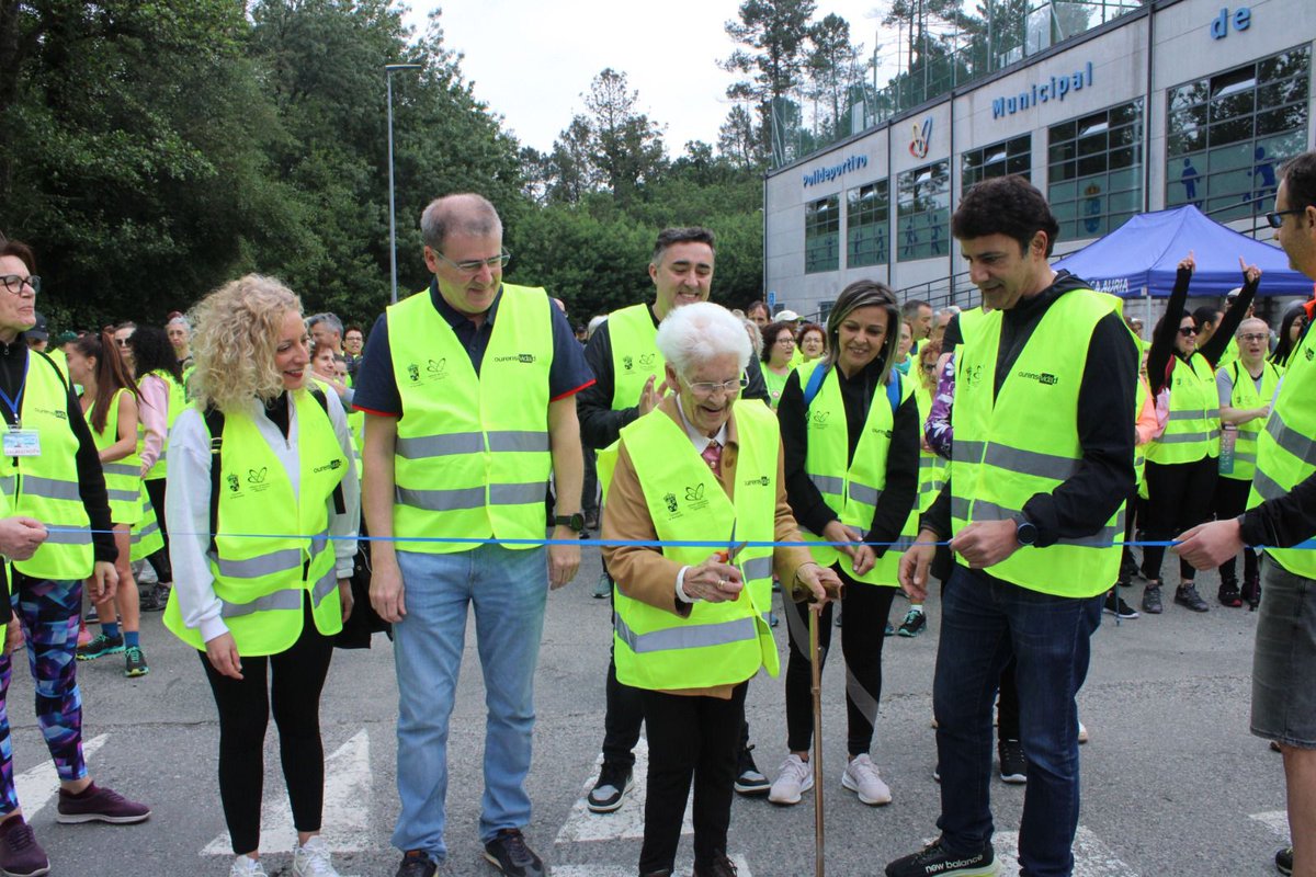DeputacionOU's tweet image. O deputado provincial @pumarjorge participou esta mañá na II Andaina Ourensividad, representando á Deputación de Ourense, que apoia esta iniciativa que fomenta os hábitos saudables.
depourense.gal/index.php/actu…