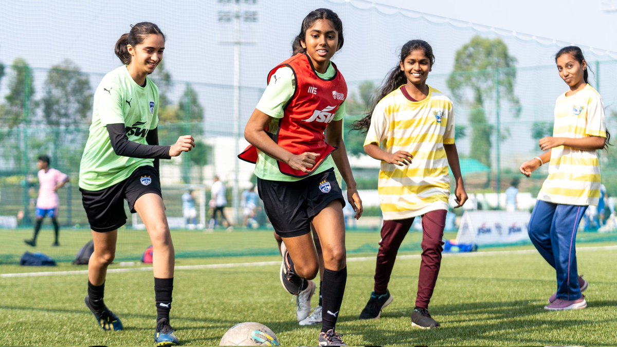 Girls from Going to School NGO made the most of their time at our AFC Grassroots Day celebrations in UWA, Sarjapur. They teamed up with the BFC girls academy for a fun game of football with smiles on their faces. 🤩

#WeAreBFC #YouthDevelopment #HappyFeet #GirlPower