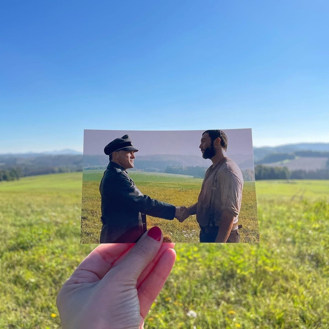 ”Au Revoir, Shoshanna!“