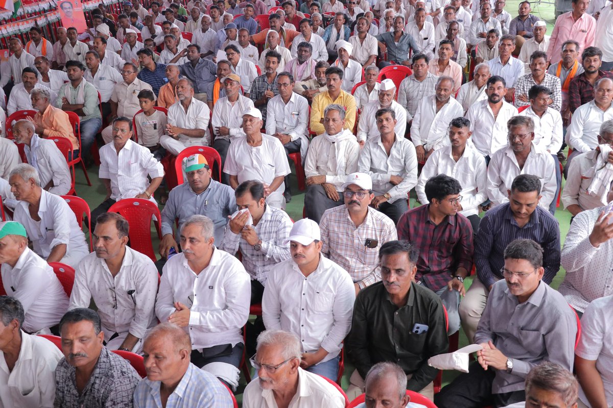 महाराष्ट्र की धरती महात्मा ज्योतिबा फुले, सावित्री बाई फुले, संत ज्ञानेश्वर, संत नामदेव, बाबा साहेब डॉ अंबेडकर और तमाम दिग्गजों की धरती है। इन महान लोगों की वजह से हमे लोकतंत्र और संविधान मिला, आज वो ही लोकतंत्र और संविधान ख़तरे में है। आज़ादी के बाद से धुले और नंदुरबार का…