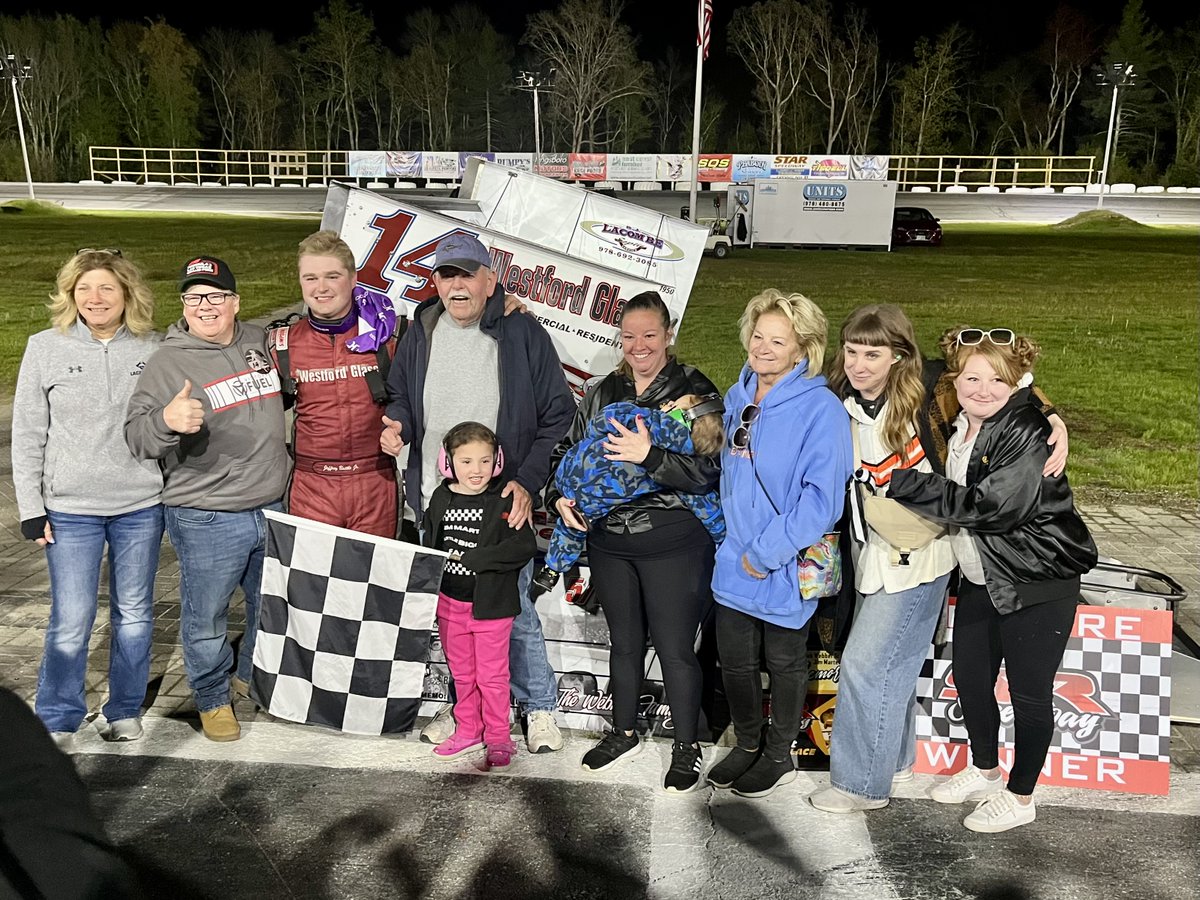 🎉 Congratulations to Jeffrey Battle on going three for three in 350 Supermodified events to kick off the season, winning Saturday night's 47-lap Bob Webber Sr. / Jim Martel Memorial at Star Speedway! Eddie Witkum Jr. secured second place, followed by Ryan Battle in third, Ryan…