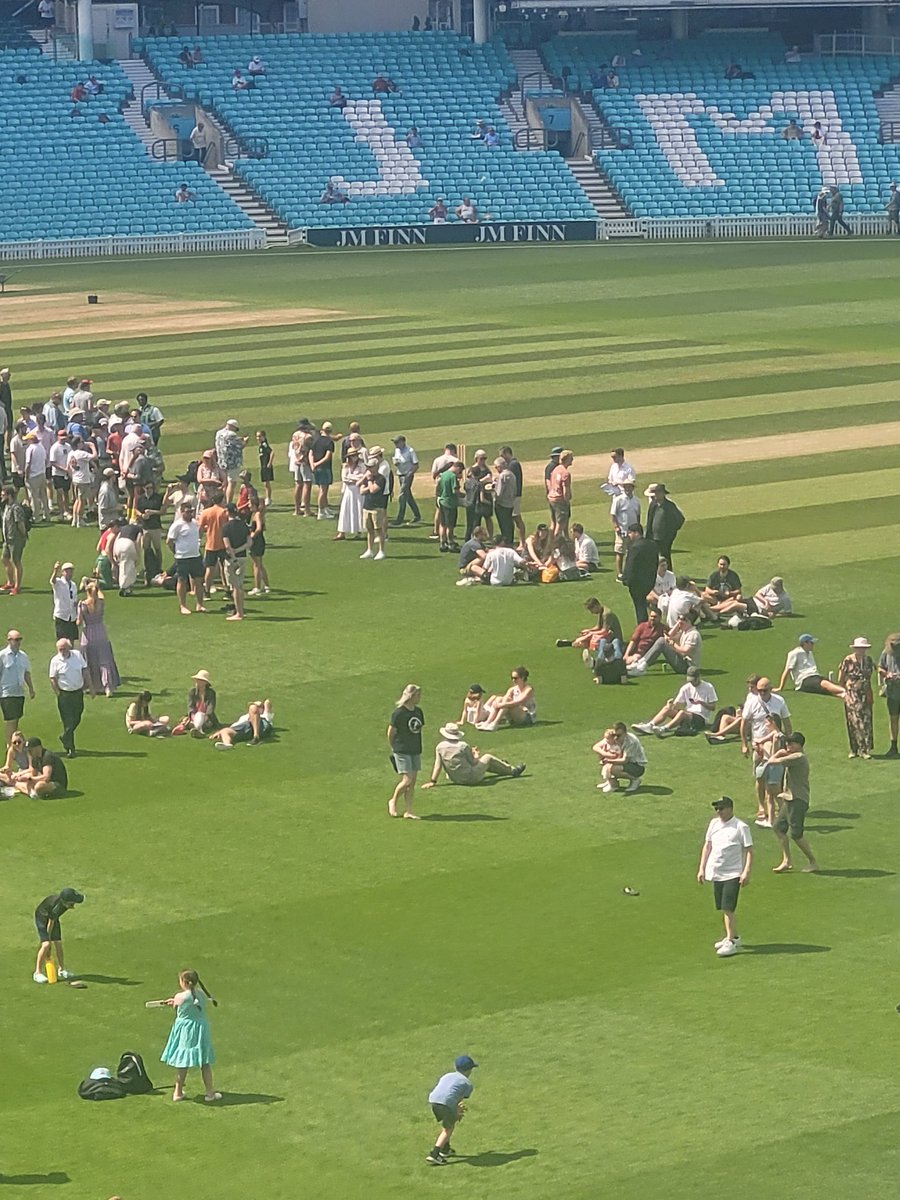 Day 3 at the Oval and still the people come. One of the reasons is that they feel valued by @surreycricket