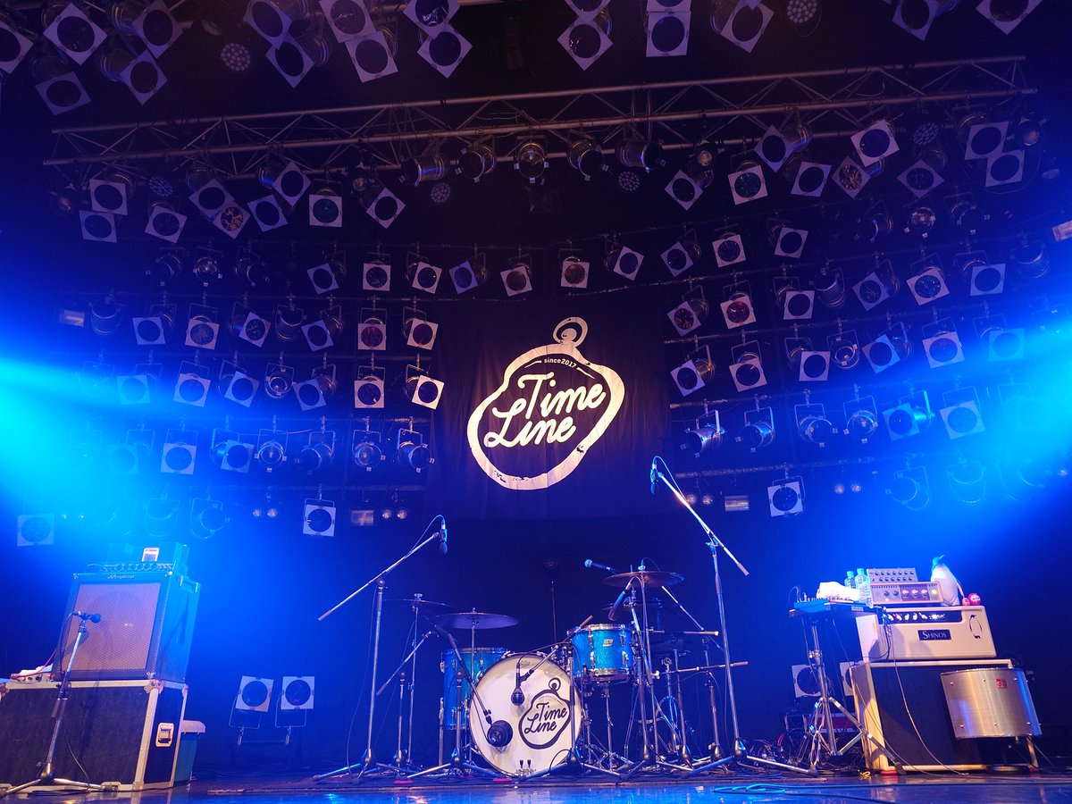 s_lpr26's tweet image. 今日は名古屋でtacica。
個人的に今日のアースコードがめちゃめちゃによかった。E.L.L.でtacicaを初めて見たのだけど、あの沢山の照明のおかげもあってか更にカッコよく見えたな。そして昨日の大阪と全曲違うアンコール聴けて大満足〜！特に2曲目〜！
#tacica #TIMELINE #parallelpark #humanorchestra