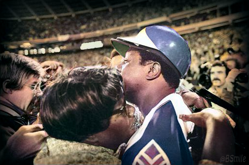 Estella Aaron hugs her son Henry Aaron after he hit his #MLB record breaking 715th career home run! Happy #MothersDay!!!