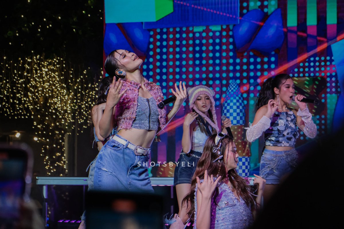 shotsbyeli_'s tweet image. 😳😍 @bini_jhoanna 

#BINI @BINI_ph #CreatorWeek #MusicMattersLive #MusicMattersLive2024 #BINIinSingapore #BINIxMusicMattersLive