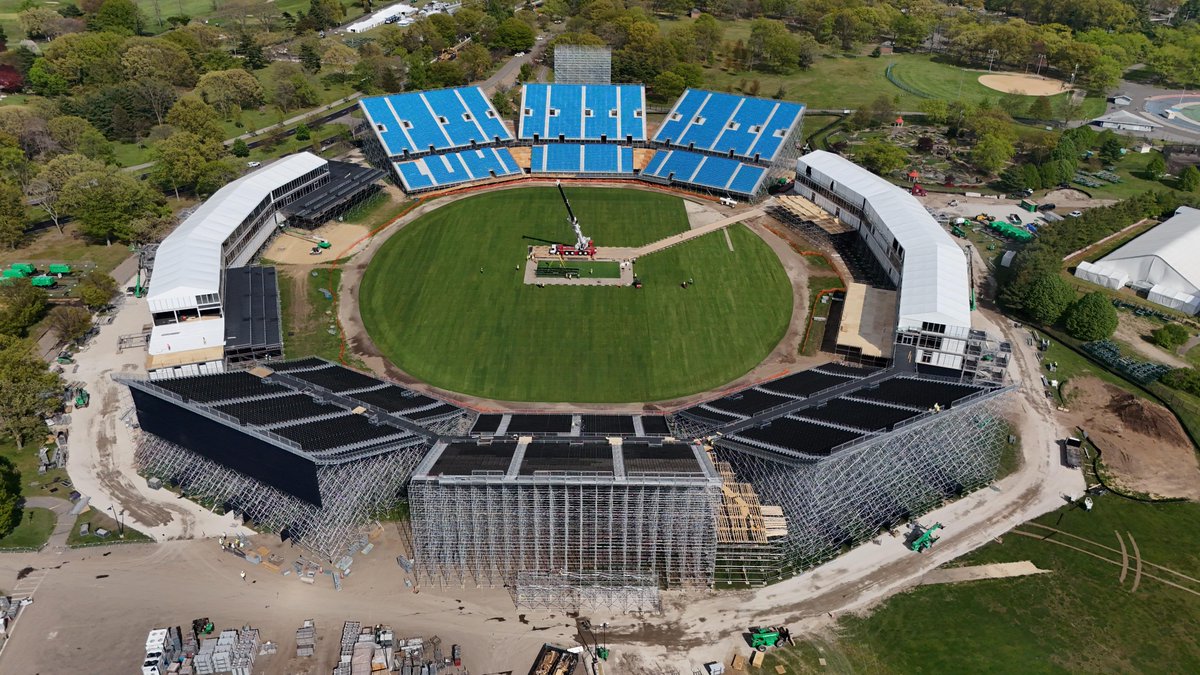 ICC's tweet photo. The stunning Nassau County International Cricket Stadium in New York 🤩

More on its completion ➡️ https://t.co/yh6KyBkuU7

#T20WorldCup https://t.co/83oYuDLxTT