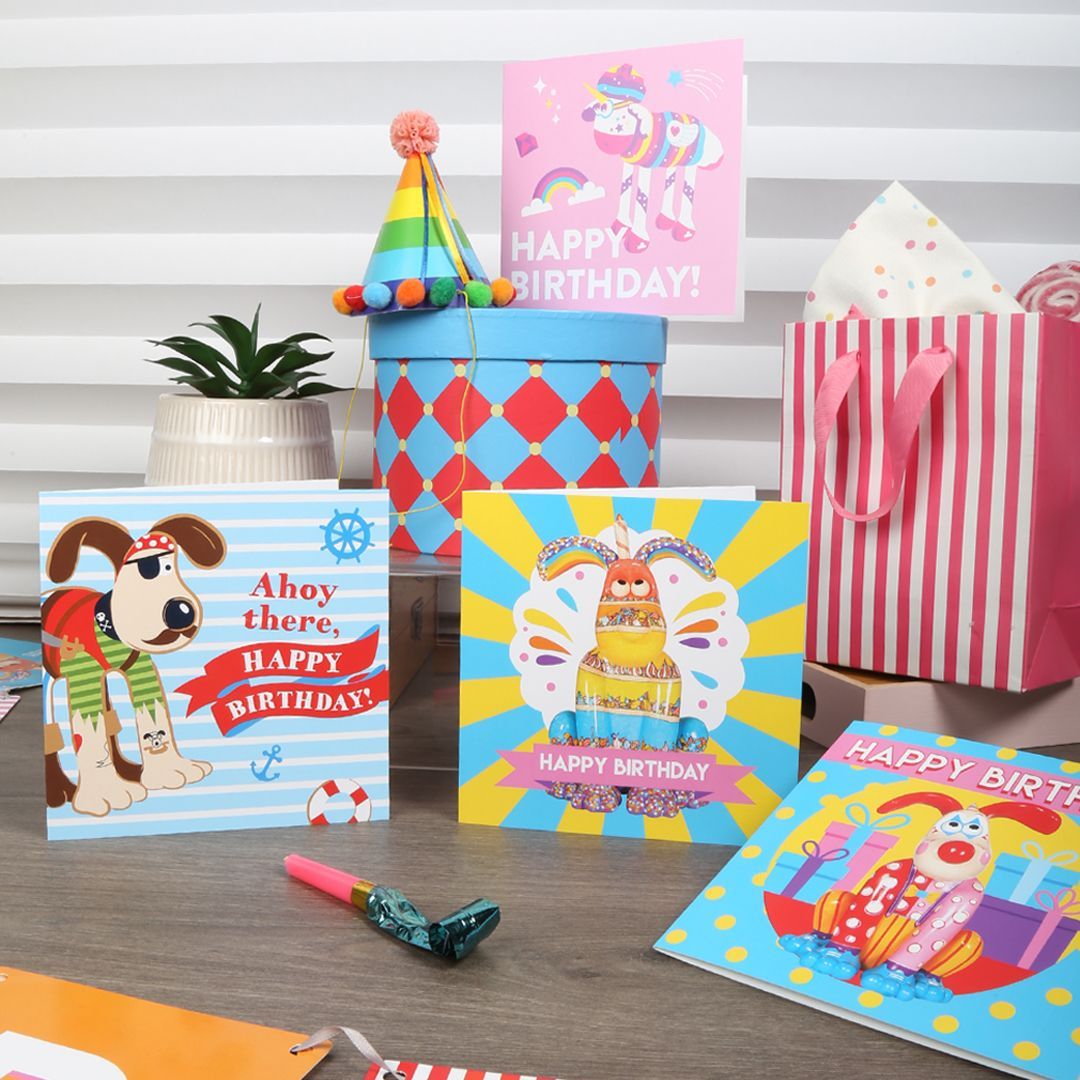 🎁🎈🎉 Surprise your family and friends on their birthdays with a card from our cracking greetings collection.👉 bit.ly/3WPFwhJ With cards featuring your favourite Gromit Unleashed sculptures and Aardman characters, there's something for everyone. #birthdaygreetings
