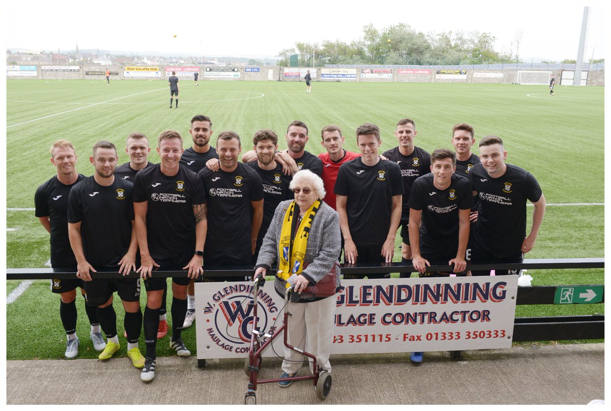 EastFifeFC's tweet image. Everyone  at East Fife was saddened to hear of the passing of life-long supporter Etta English on Friday.

Mrs English rarely missed a game in over 50 years of supporting the club and was a regular at Bayview until recent years.

The photos below were taken to celebrate her 90th…