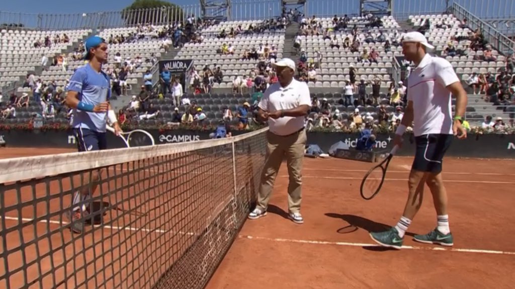 Place au spectacle ! Terence Atmane 🇫🇷 - Grigor Dimitrov 🇧🇬 Ça va être dur, très dur mais allez Terence ! Accroche toi !