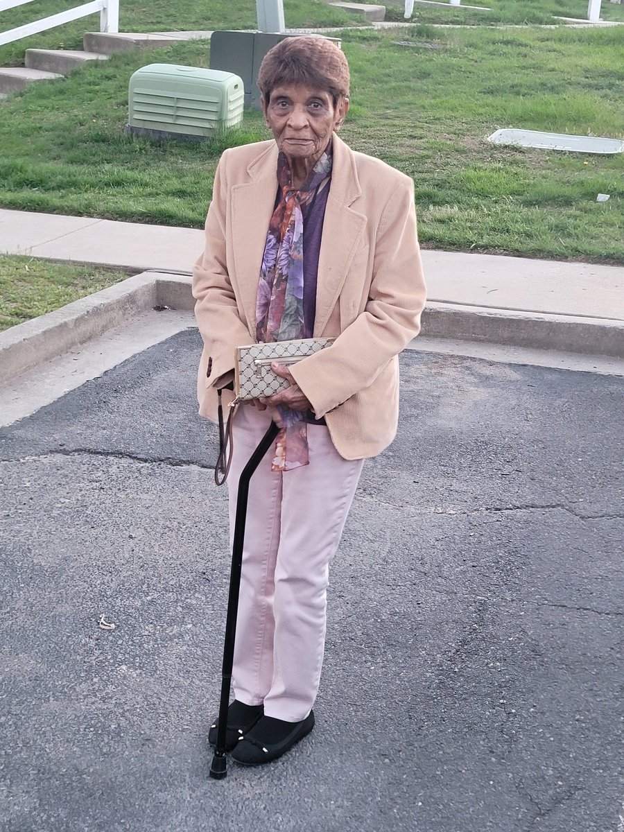 A. L. Reeves tweet media