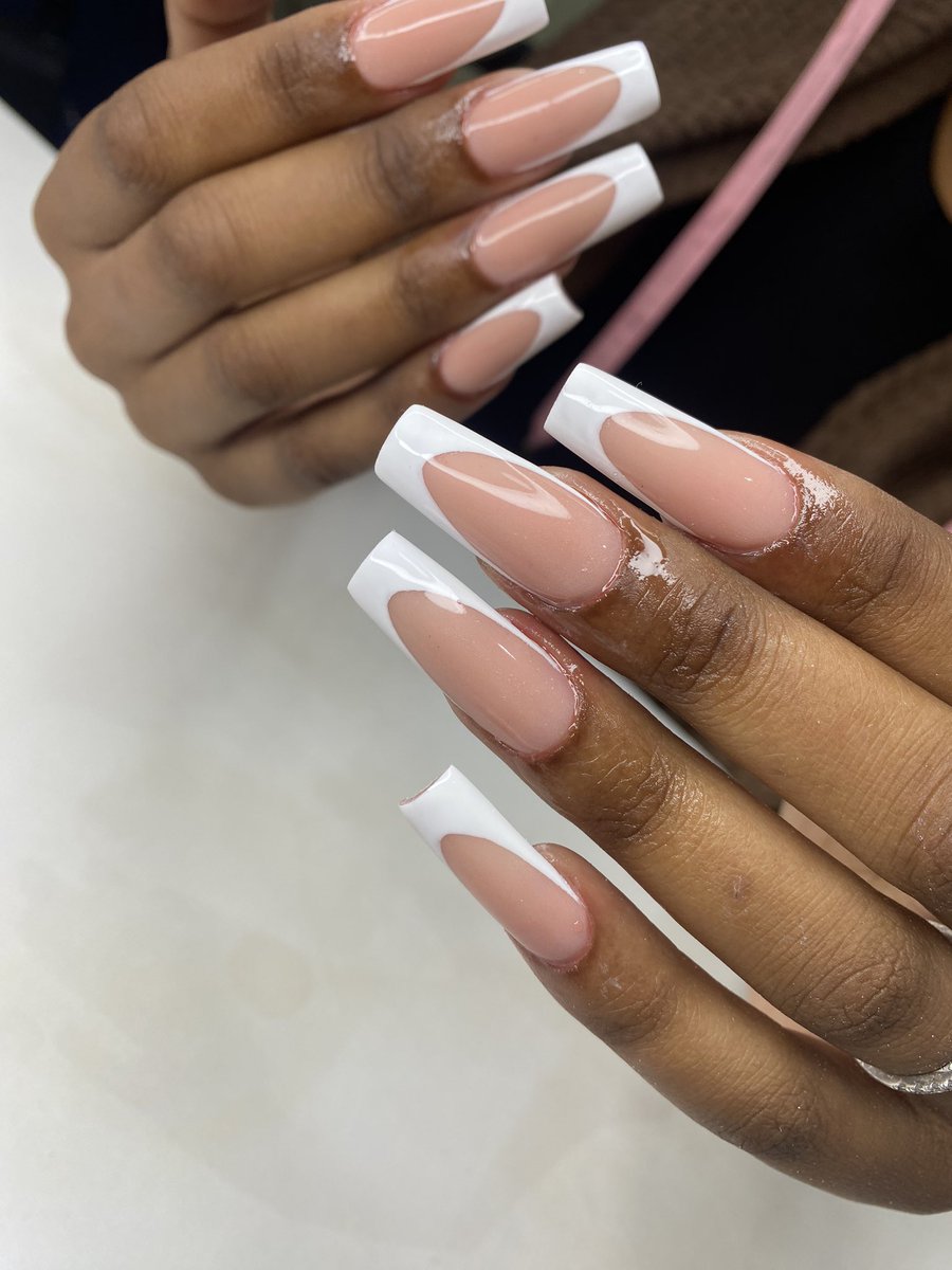 @GirlTalkZA  nails done by Thoni based in Pretoria Central by E&T containers