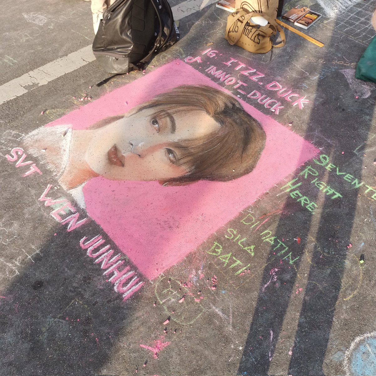 #Junhui di natin sila bati hah 
#svtjun #Seventeen <a href="/pledis_17/">세븐틴(SEVENTEEN)</a> <a href="/seventeenphil/">SEVENTEEN Philippines</a> #CARATと繋がりたい