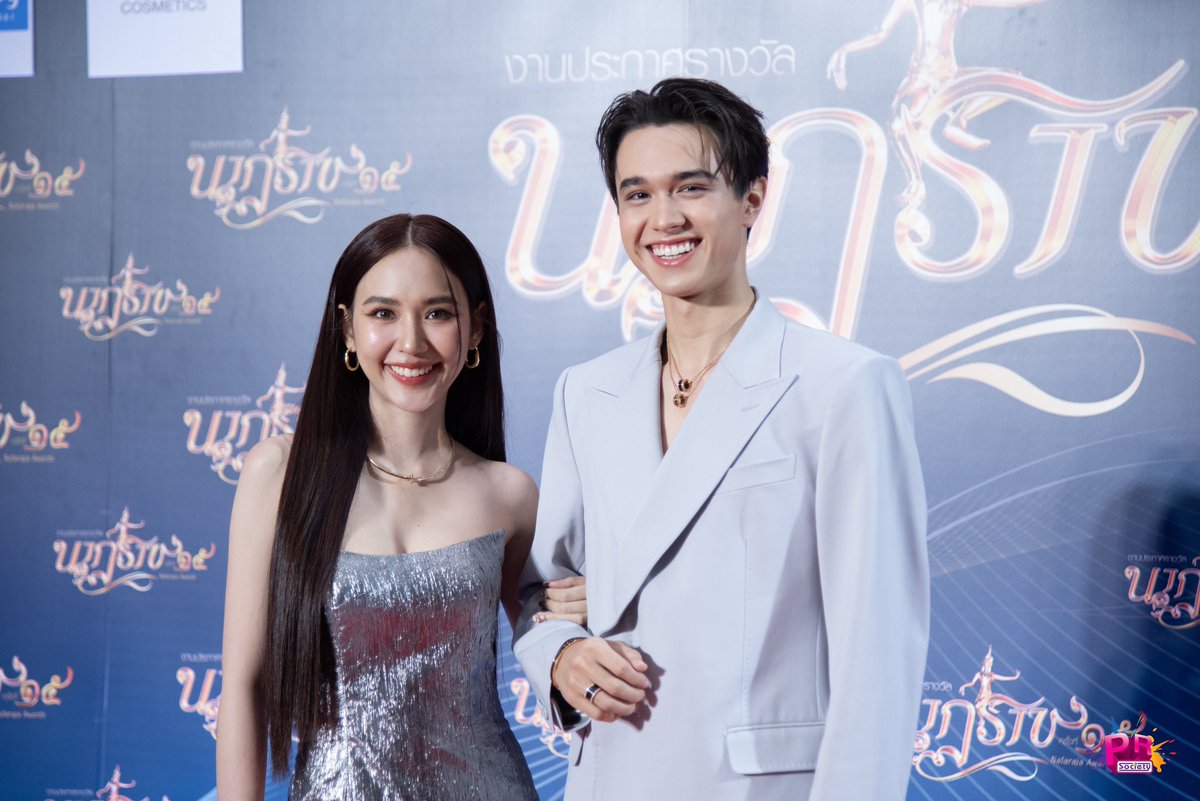 piinuuunnie's tweet photo. ถ้านี่ไม่ใช่สาวสวยหนุ่มหล่อ ที่ฮอตและมาแรงที่สุดในประเทศไทย ;////; 

#งานนาฏราชxปณิดา 
#นาฏราชครั้งที่15 https://t.co/q1gfZtKGbI