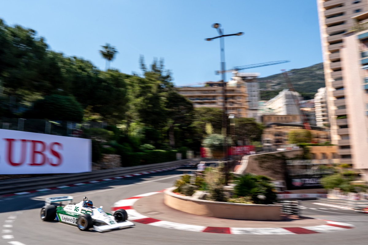 It’s Race Day for @ZBrownCEO, here at The Monaco Historic Grand Prix Race F: 15:35 - 16:20 🇫🇷 / 14:35 - 15:20 🇬🇧 You can watch the Williams FW07B live on track here 👉 youtube.com/live/b-DgVrPnV… #BeUnited #HistoricGrandPrix #Monaco