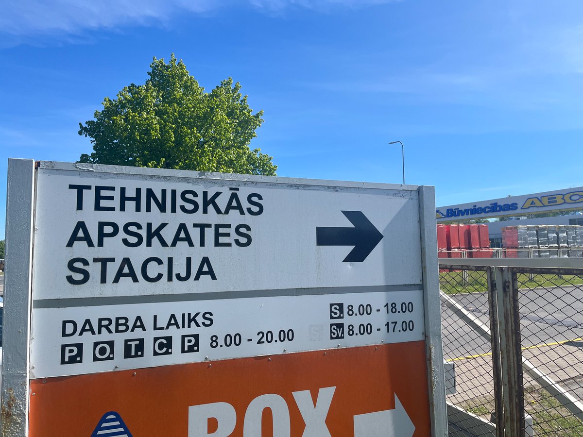 ZeeGaa's tweet image. Ha! Svētdienā, 12.05 braucu iziet TA Antenas ielā, Rīgā. SLĒGTS.Naivais, noticēju #CSDD mājaslapai, kur nebija šāda informācija.  Iesaku cienīt klientus, #csdd