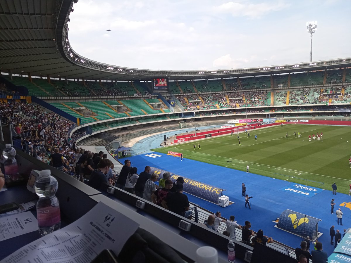 MirkoMazzali's tweet photo. Hellas Verona-Torino su @radio5punto9 

#hellasverona #Torino #calcio #SerieA https://t.co/y4UoVSajB8