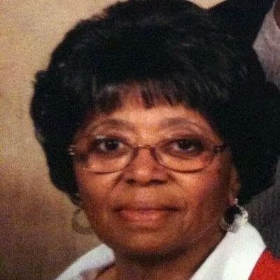 HAPPY MOTHER'S ANNA LEAR MASON.... YOU'RE SIMPLY THE BEST!!! AND WE ALL LOVE YOU VERY MUCH!!!