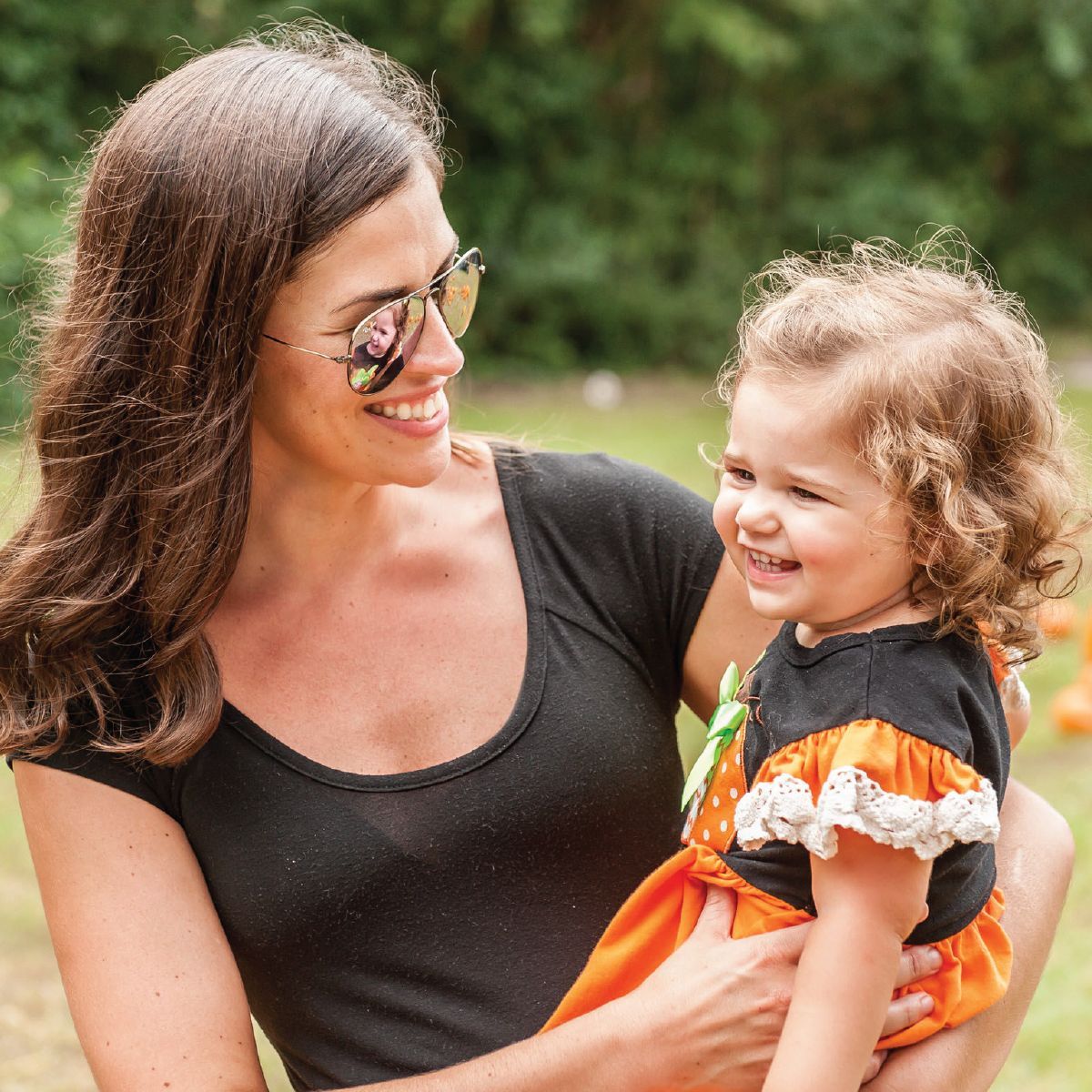 Happy Mother's Day! Treat yourself to the tranquility of our Gardens – a perfect way to celebrate your special day. 💐 #HappyMothersDay #MothersDay #TreatYourself #BotanialGardens #BrookgreenGardens