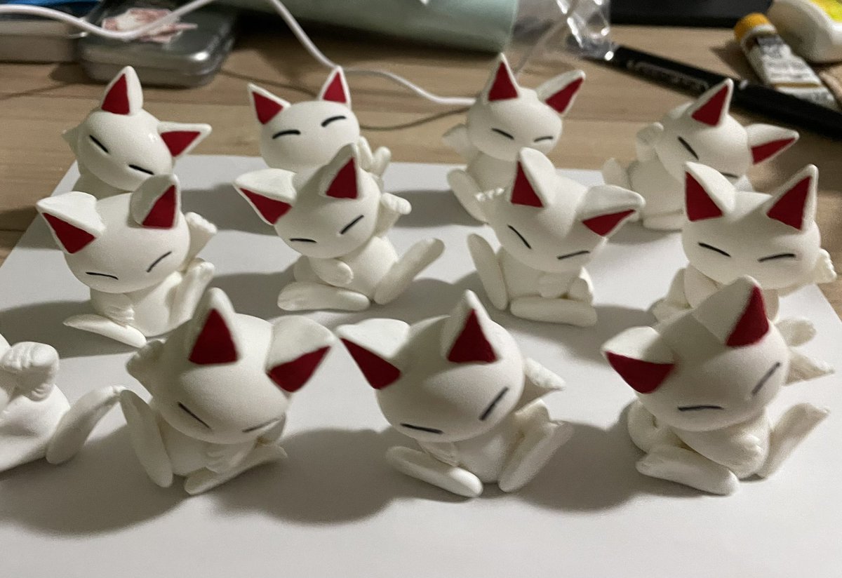 もうすぐ企画展
☆
招きねこ増殖中
もう少しで完成！

頑張ります

企画展『豆招き猫』
<a href="/ARTHOUSE_horie/">ART HOUSE</a> さんにて

1Fgallery
2024.5/17(金)～5/28(火) 
22日(水)・23日(木)お休み

11:00～18:00
初日・金曜日 19:00まで
火曜日・最終日17:00まで

#大阪 #北堀江 #企画展 #猫展 #豆招き猫