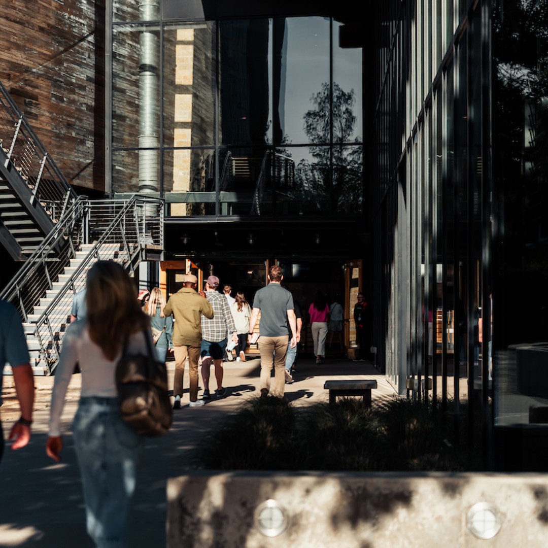 Come on in! 👋 Our doors are open and ready to welcome you today! Join us at📍7540 LBJ FWY Dallas, TX. 9 AM, 11:15 AM, and 4 PM. See you there!