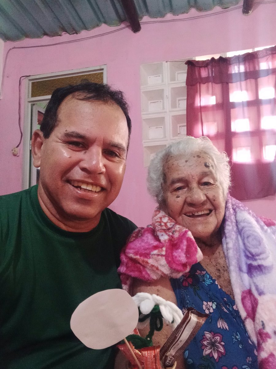 Bendiciones para mi madre Catalina Moreno #103años #DiaDeLasMadres