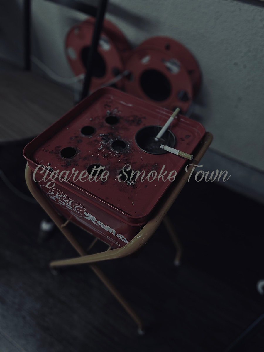 SSR New shit!!!!!!

cigarette smoke  town

youtu.be/QGG_s1GBB0Q?si…

是非聴いてください！！
