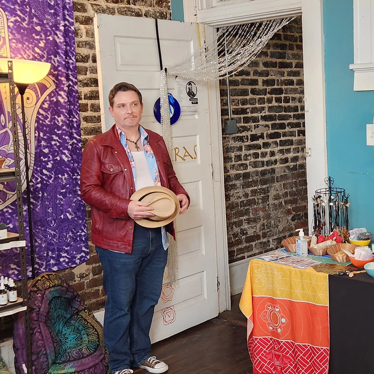 Thanks to Ashakras in downtown Mobile for letting us use their cool shop for a filming location this weekend!

#ashakras #downtownmobile #mobileal #filmmaking #indiefilm #metaphysical #palmistry #paranormal #gulfcoast