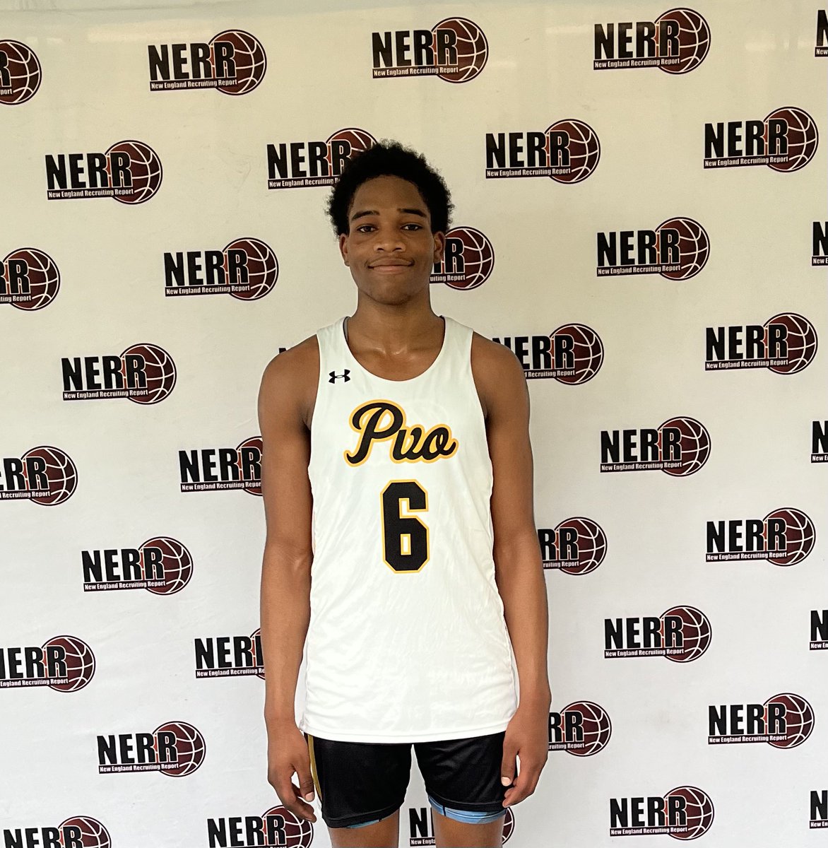 Jerome Whyte (C/O 2025) showcased his shooting as well as finishing around the rim. On the defensive end he disrupted shooters and rebounded the ball with ease. #S16