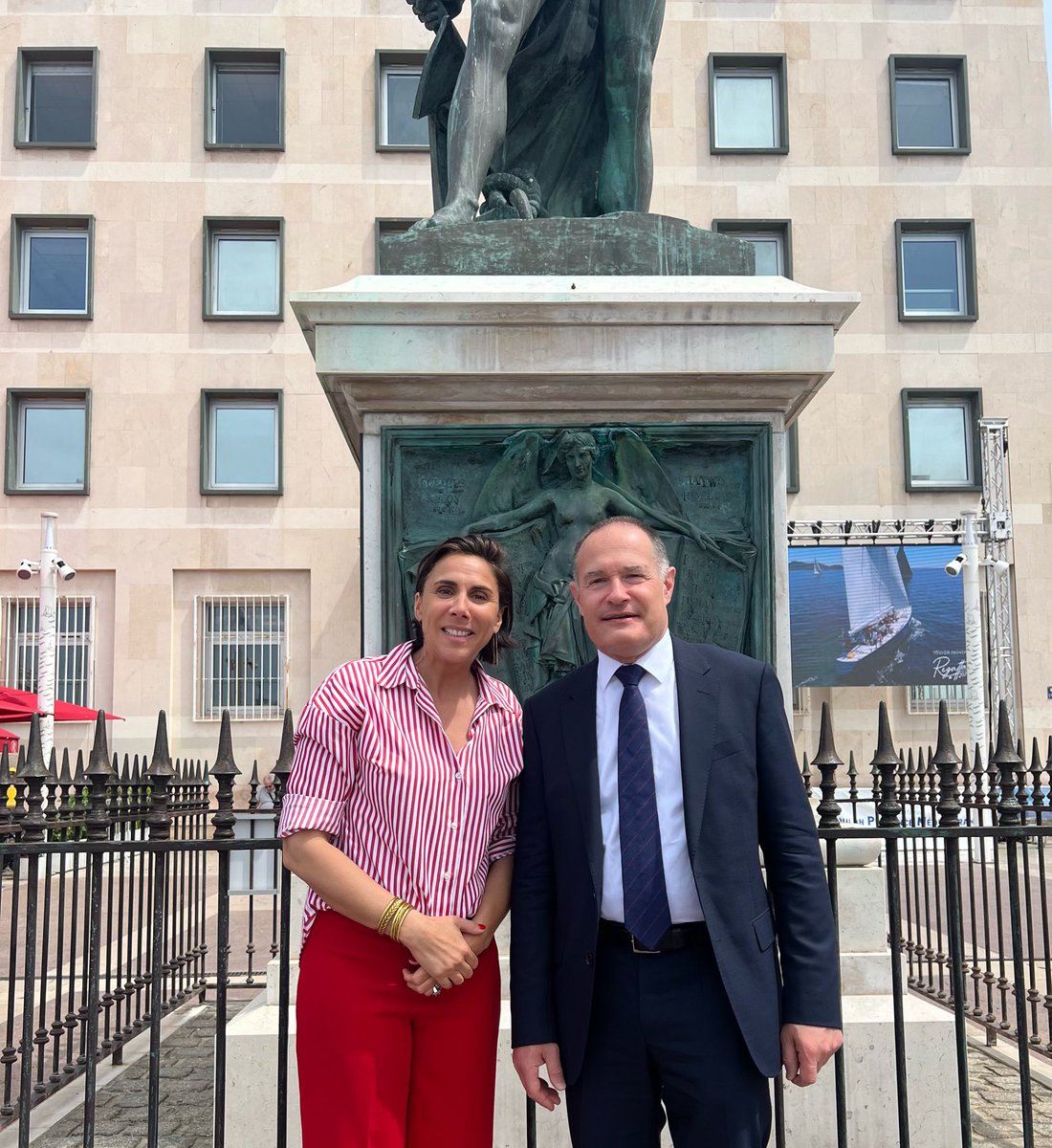 Un plaisir de recevoir @FabriceLeggeri à Toulon. Cadre du ministère de l’Intérieur, directeur de Frontex : son expertise est précieuse pour Jordan Bardella. L’occasion de revenir sur l’épisode de l’Ocean Viking et de travailler sur la sécurité dans le Var. #VivementLe9Juin