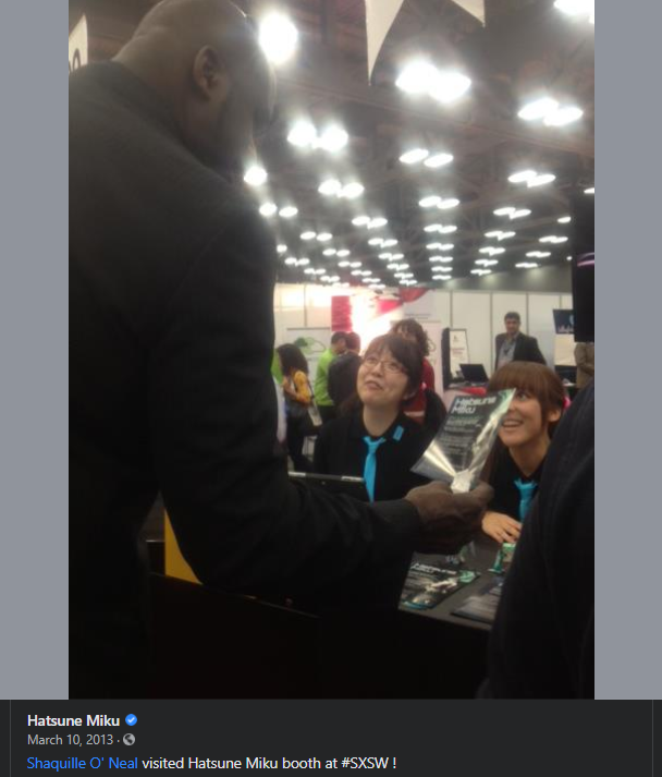 HatsuneMiku's tweet photo. That time Shaq visited the Hatsune Miku booth at SXSW... https://t.co/pZfA27yVI6