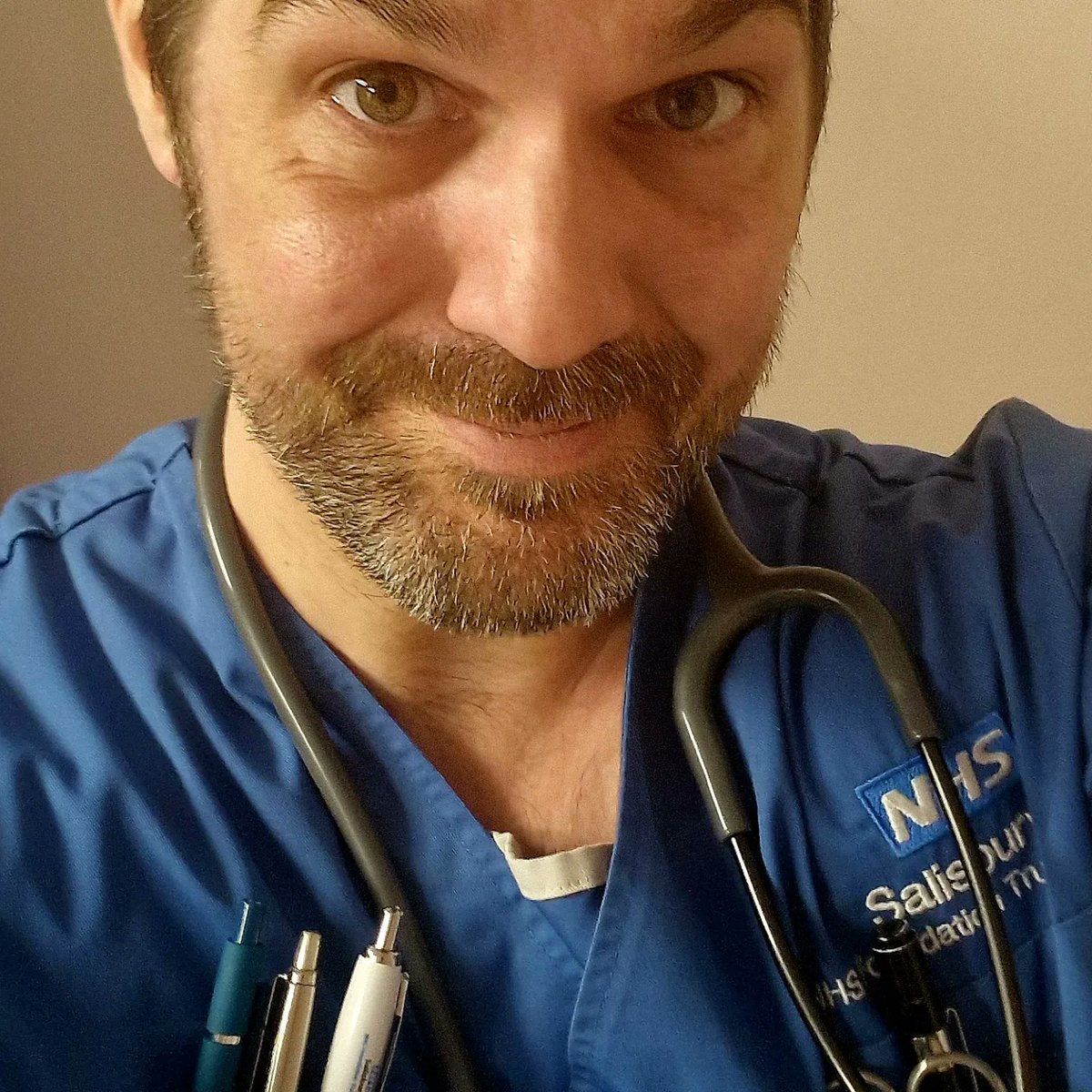 Dan Avery💙 tweet media