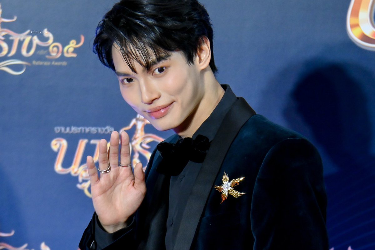 krk_2ge's tweet photo. อุ้ยๆ โชคดีนะคับ

WIN AT NATARAJA AWARDS
#นาฏราชครั้งที่15xWin
#นาฏราชครั้งที่15 
#winmetawin @winmetawin https://t.co/dJFRB1h2TH