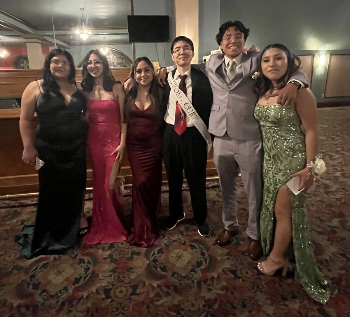 Ben Davis CC (@giantdistance) on Twitter photo Workout yesterday morning (sweaty, dirty, tired) then all cleaned up for Prom!
<a href="/BDtrack/">Mike Davidson</a> <a href="/GiantAthletics/">Ben Davis Giants</a> <a href="/BenDavisHS/">Ben Davis High School</a> Workout yesterday morning (sweaty, dirty, tired) then all cleaned up for Prom!
<a href="/BDtrack/">Mike Davidson</a> <a href="/GiantAthletics/">Ben Davis Giants</a> <a href="/BenDavisHS/">Ben Davis High School</a>